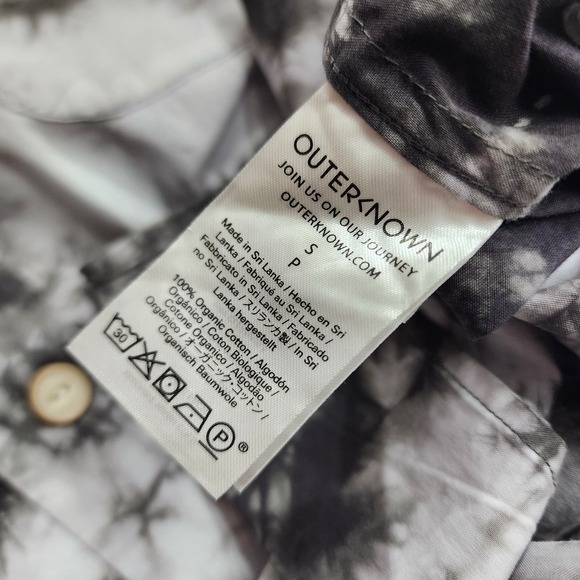 Outerknown BBQ Shirt in Galaxy Men's Button Up Short Sleeve Size Small NWT - Picture 4 of 6